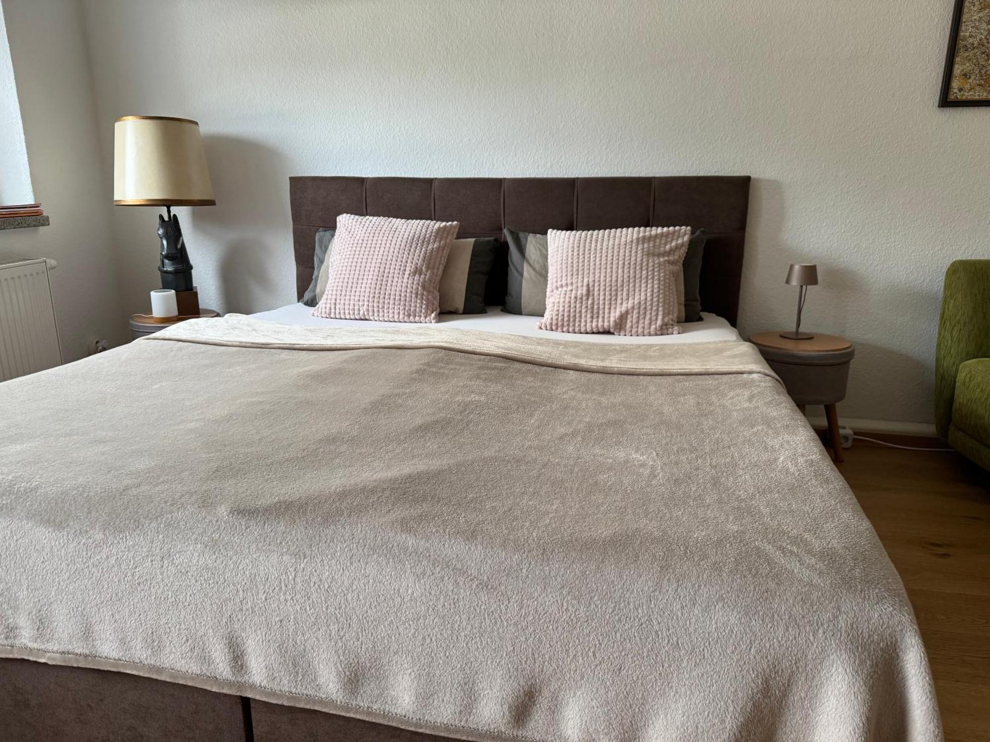 Schoene Ferienwohnung Mit Kostenlosem Parkplatz Cottbus Extérieur photo